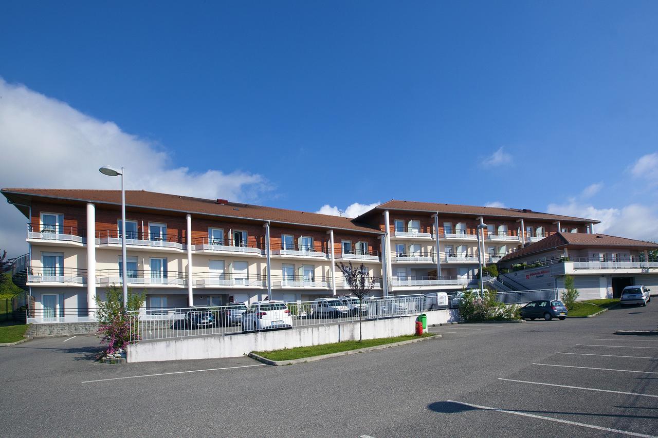Sejours & Affaires Geneve Gex Les Rives Du Leman Aparthotel Exterior photo